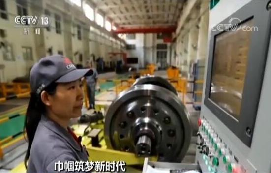 平凡岗位砥砺前行 彰显巾帼力量